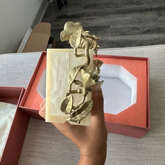 Cult Gaia Clutch BRAND NEW - Picture 7 of 10